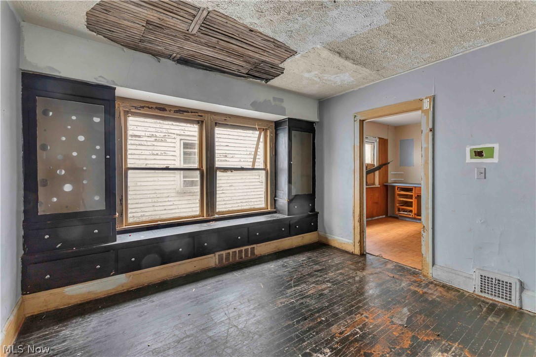 Union Rice - Residential Income