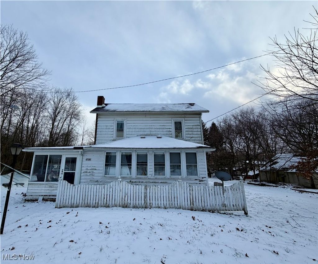 Photo of 47085 Oak Street, New Waterford, OH 44445 (MLS # 5182637)