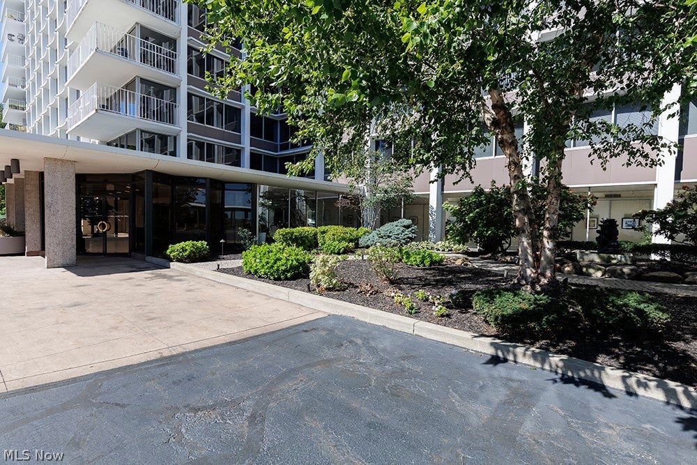 12700 Lake Avenue 1104