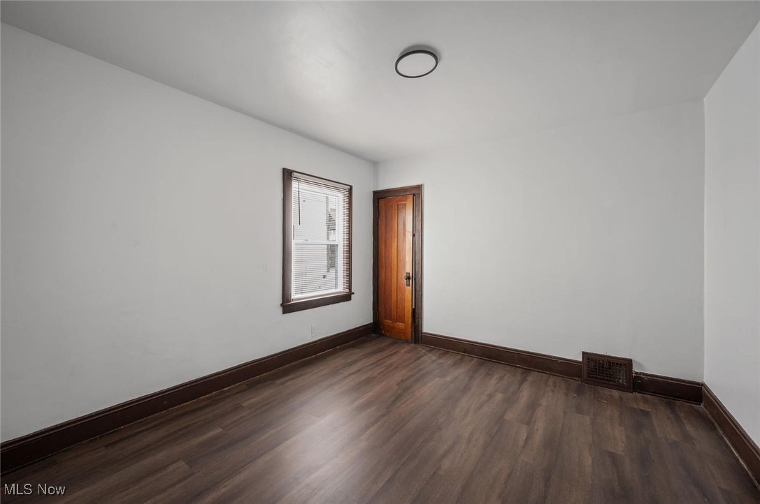 4016 E 143rd Street, Cleveland, Ohio image 7