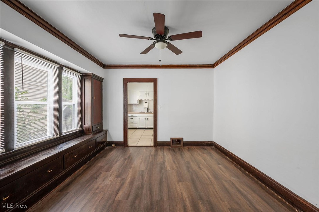 4016 E 143rd Street, Cleveland, Ohio image 6