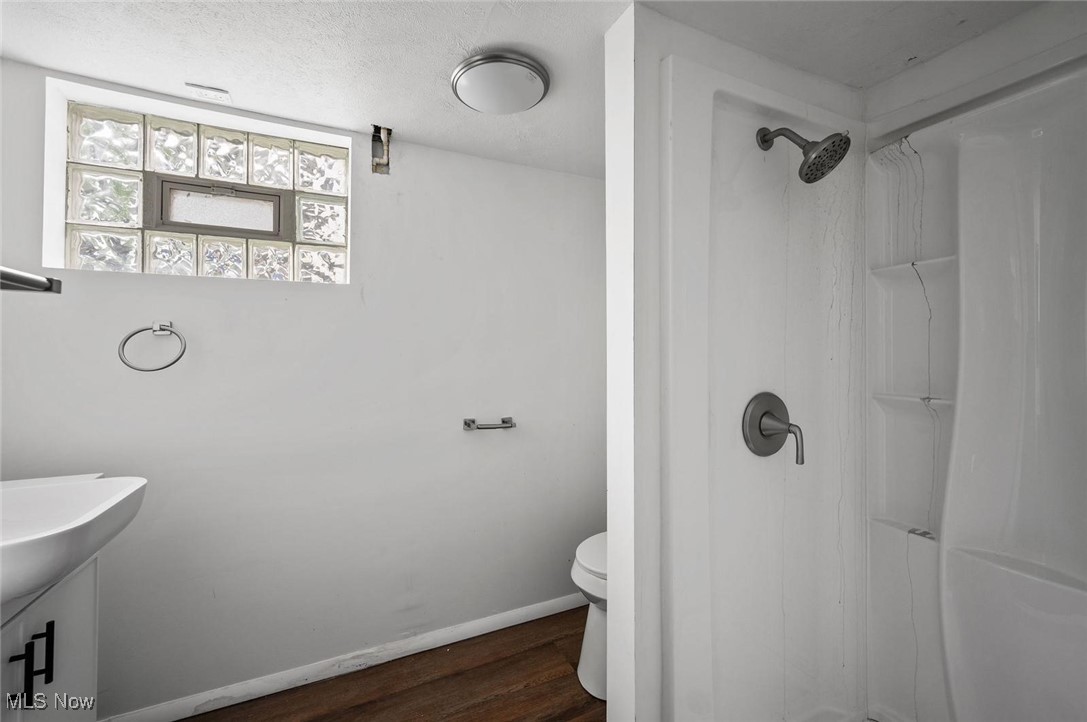 4016 E 143rd Street, Cleveland, Ohio image 13