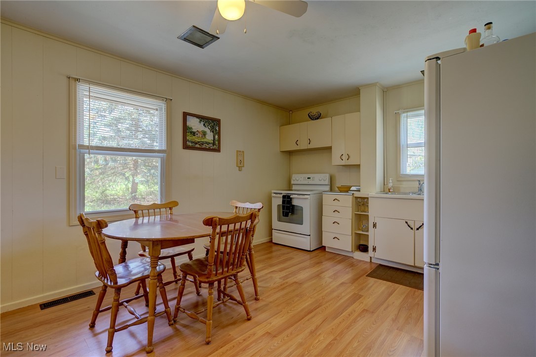 4282 Sharon Copley Road, Medina, Ohio image 12