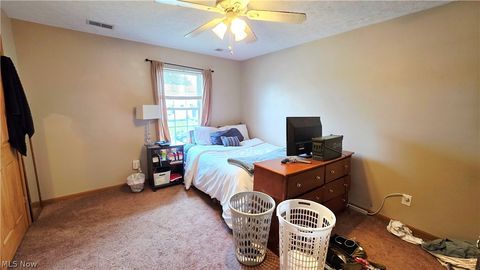 Tiny photo for 704 Gladstone Street, Parkersburg, WV 26101 (MLS # 5210322)