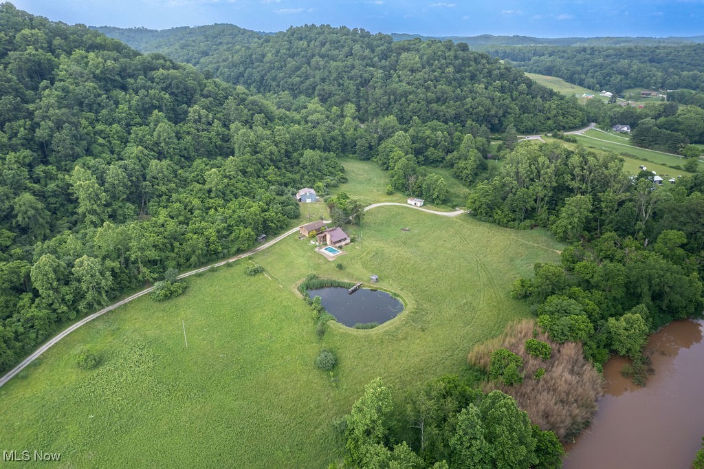 Friendly, West Virginia 26146, United States, 2 Bedrooms Bedrooms, ,2 BathroomsBathrooms,Residential,Active,186305