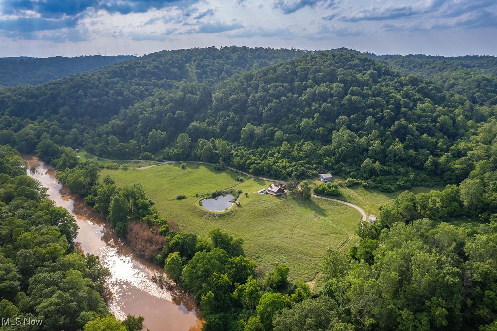 Friendly, West Virginia 26146, United States, 2 Bedrooms Bedrooms, ,2 BathroomsBathrooms,Residential,Active,186305