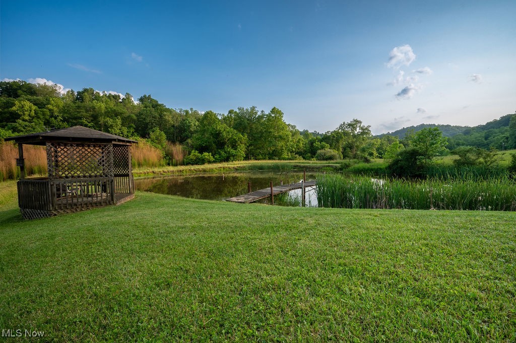 Friendly, West Virginia 26146, United States, 2 Bedrooms Bedrooms, ,2 BathroomsBathrooms,Residential,Active,186305