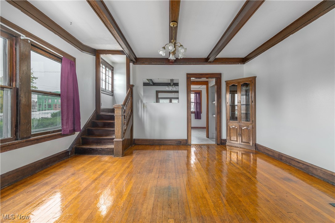 Advance R/E Companys 01 - Residential Income