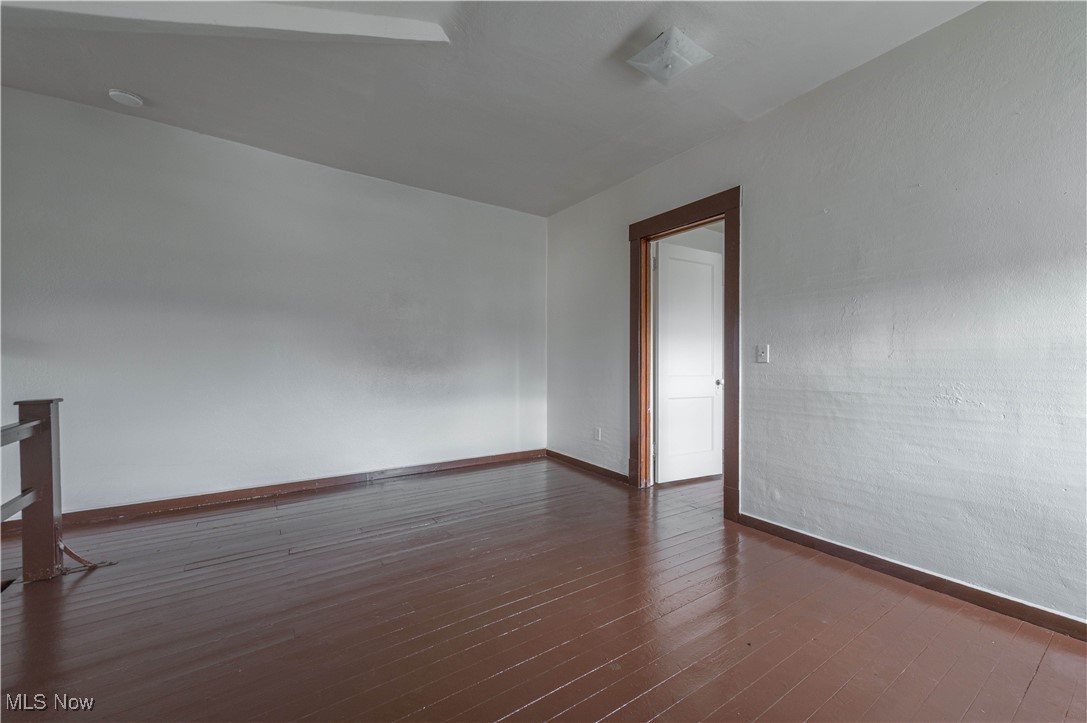 Advance R/E Companys 01 - Residential Income