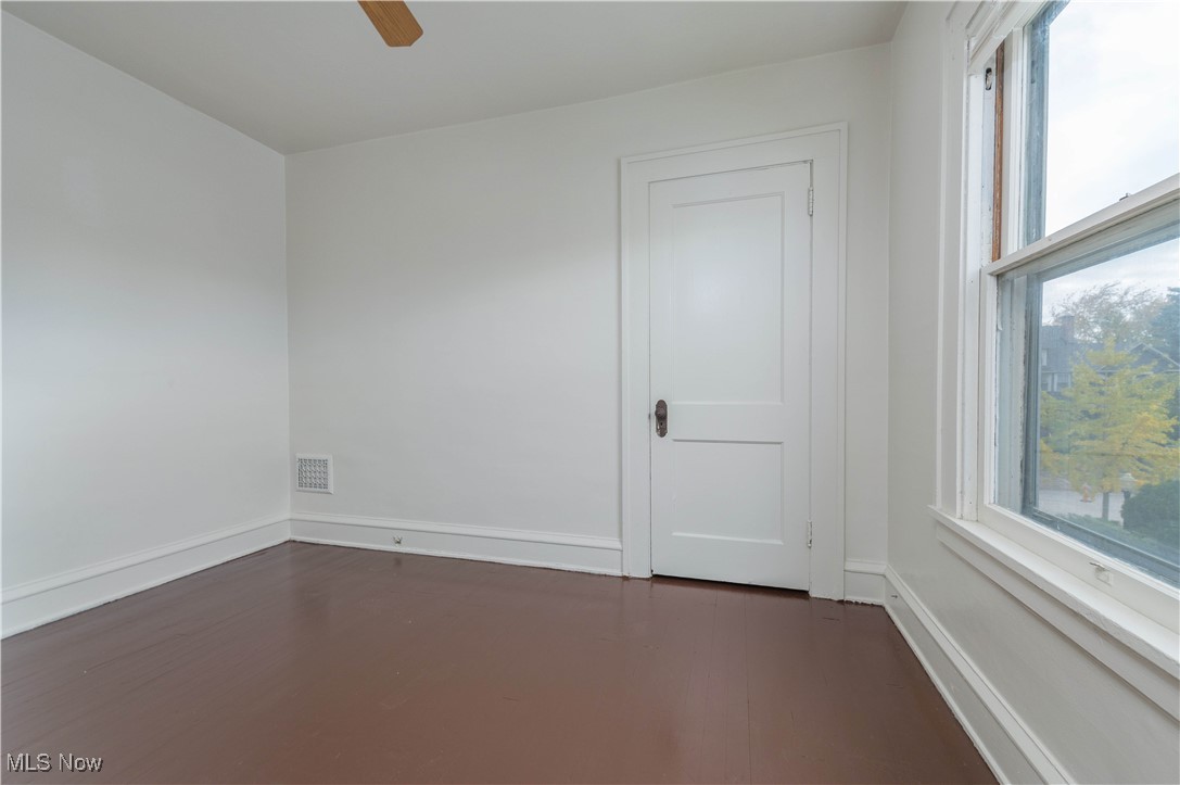 Advance R/E Companys 01 - Residential Income