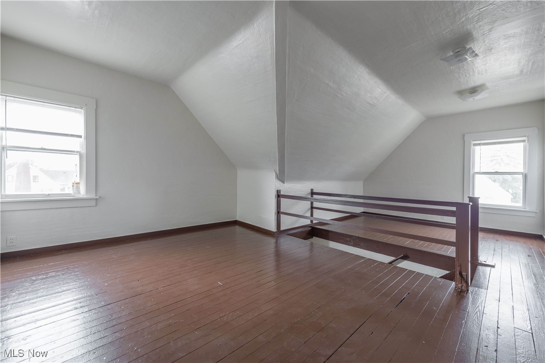 Advance R/E Companys 01 - Residential Income