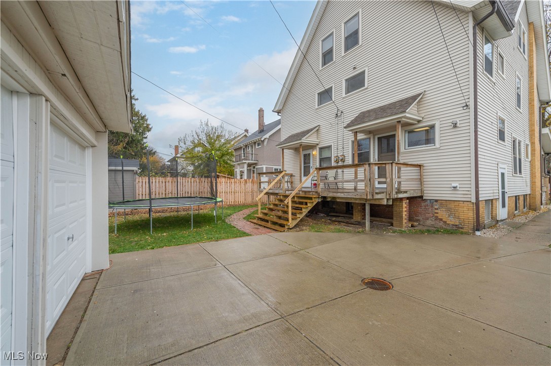 Advance R/E Companys 01 - Residential Income