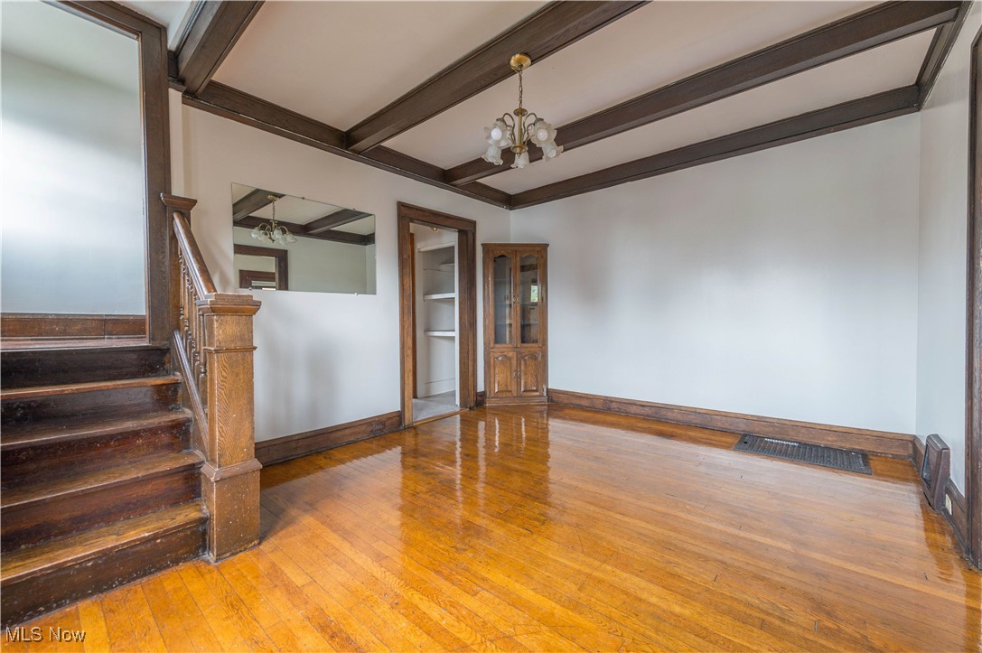 Advance R/E Companys 01 - Residential Income