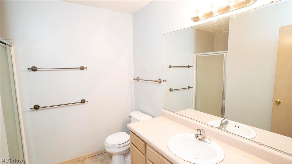 Brookledge Commons Condos - Residential