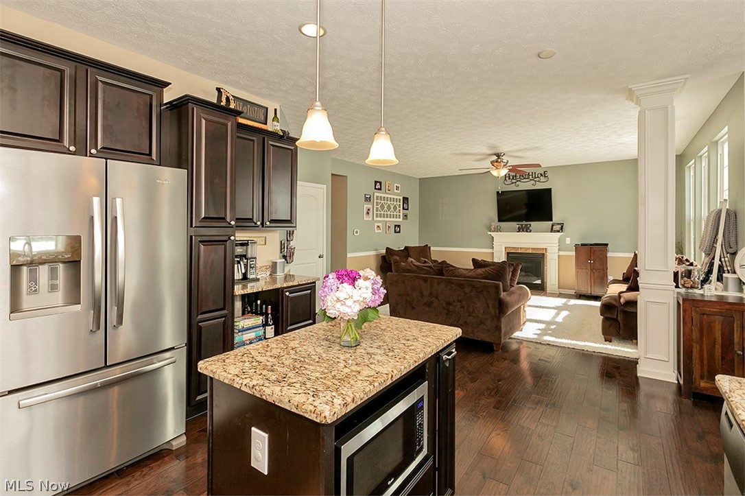 Glenwillow Place - Residential