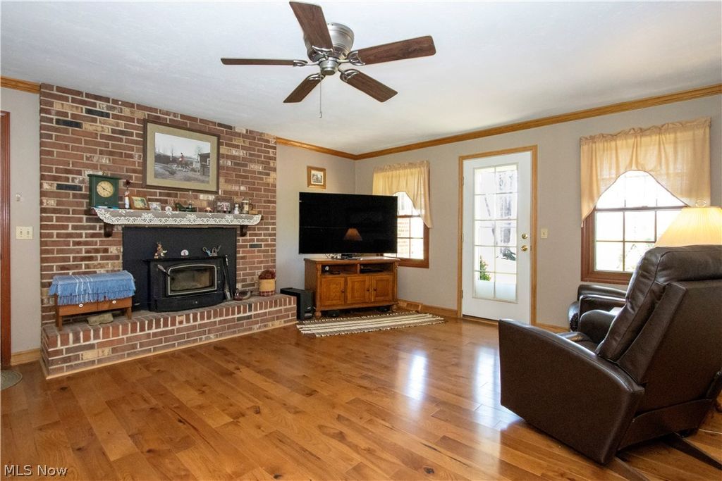 Photo of 40100 Jones Road, Wellington, OH 44090 (MLS # 5201704)