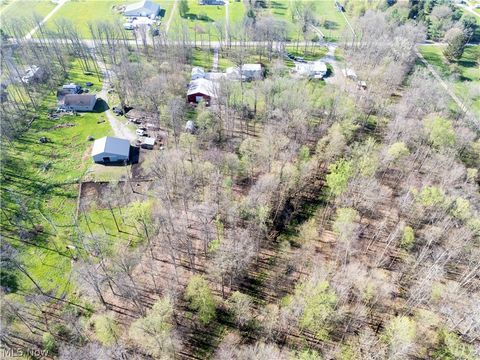 Tiny photo for 40100 Jones Road, Wellington, OH 44090 (MLS # 5201704)