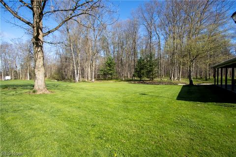 Tiny photo for 40100 Jones Road, Wellington, OH 44090 (MLS # 5201704)