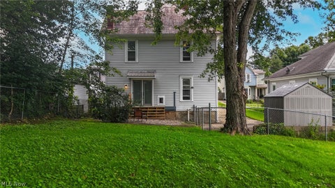Tiny photo for 129 Woodland Avenue, Marietta, OH 45750 (MLS # 5240793)