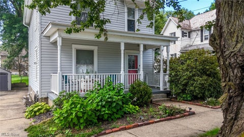 Tiny photo for 129 Woodland Avenue, Marietta, OH 45750 (MLS # 5240793)