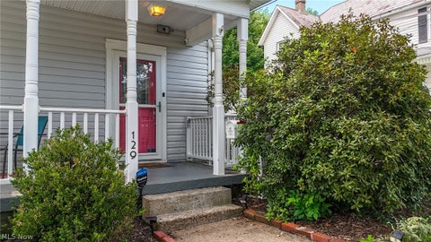 Tiny photo for 129 Woodland Avenue, Marietta, OH 45750 (MLS # 5240793)