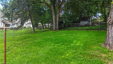 Tiny photo for 129 Woodland Avenue, Marietta, OH 45750 (MLS # 5240793)