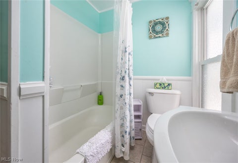 Tiny photo for 129 Woodland Avenue, Marietta, OH 45750 (MLS # 5240793)