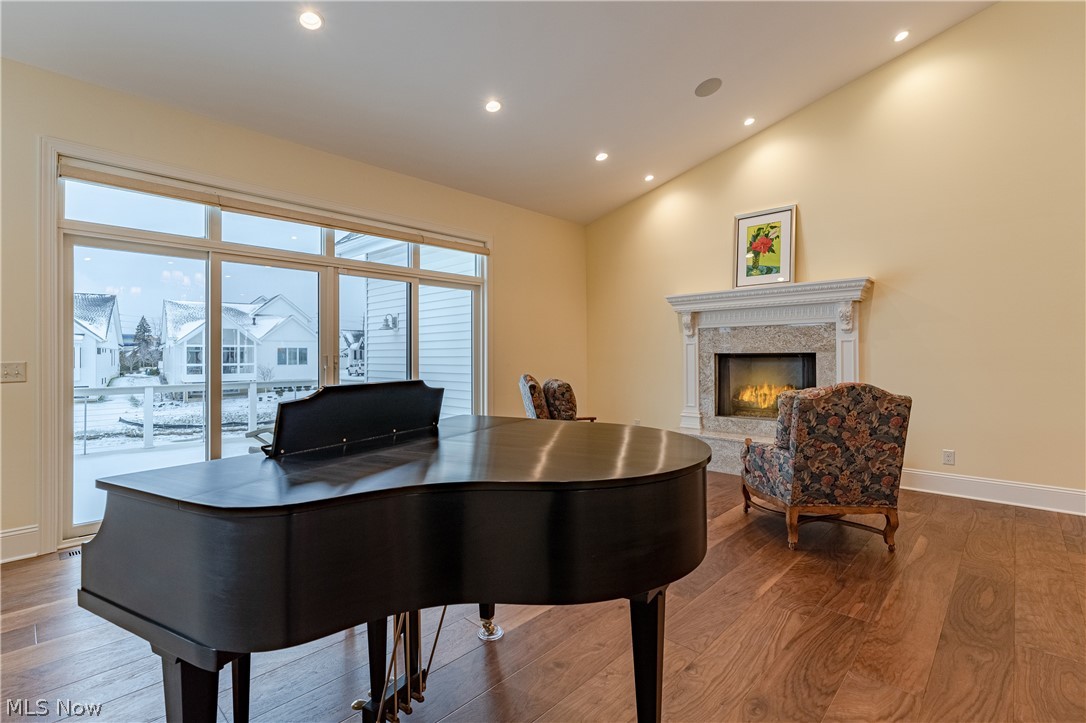 Bridgeport Clstr Home Developm - Residential