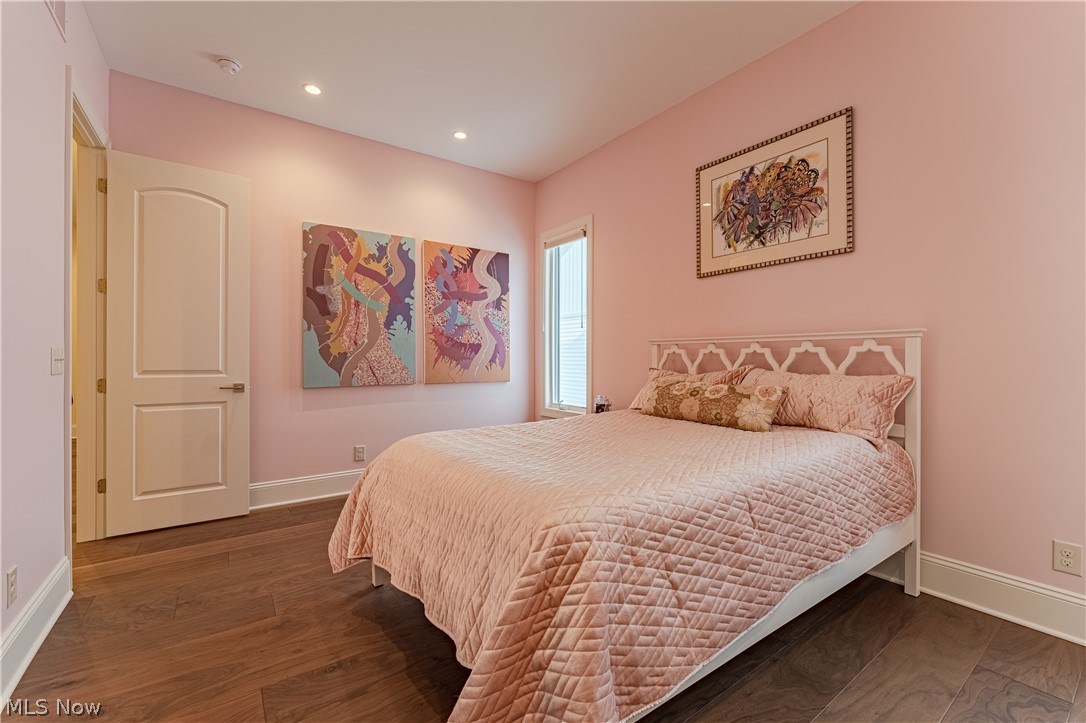 Bridgeport Clstr Home Developm - Residential