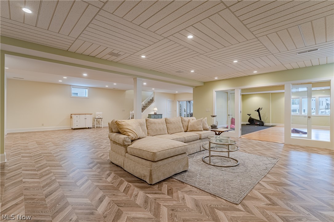 Bridgeport Clstr Home Developm - Residential