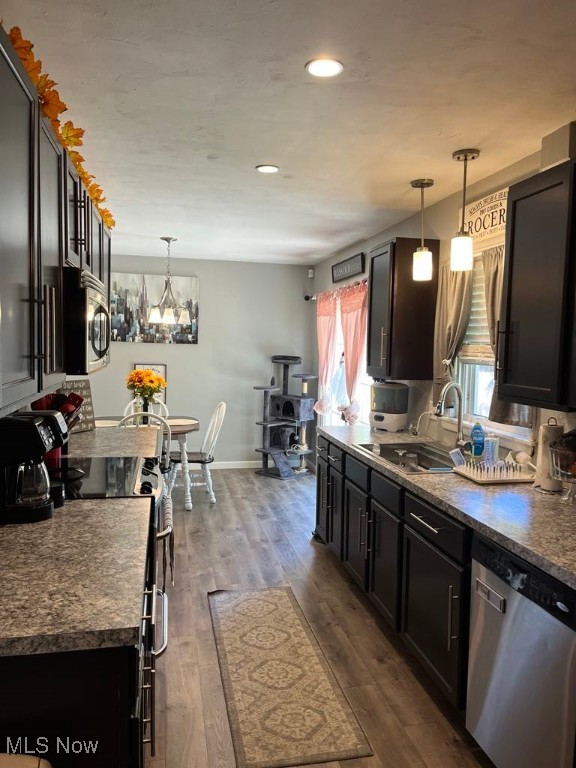 Estates 08 - Residential