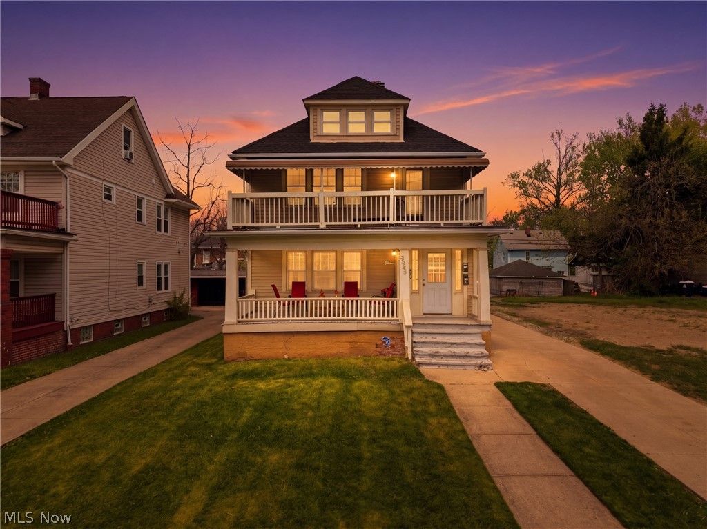 Photo of 3333 Desota Avenue, Cleveland Heights, OH 44118 (MLS # 5205075)