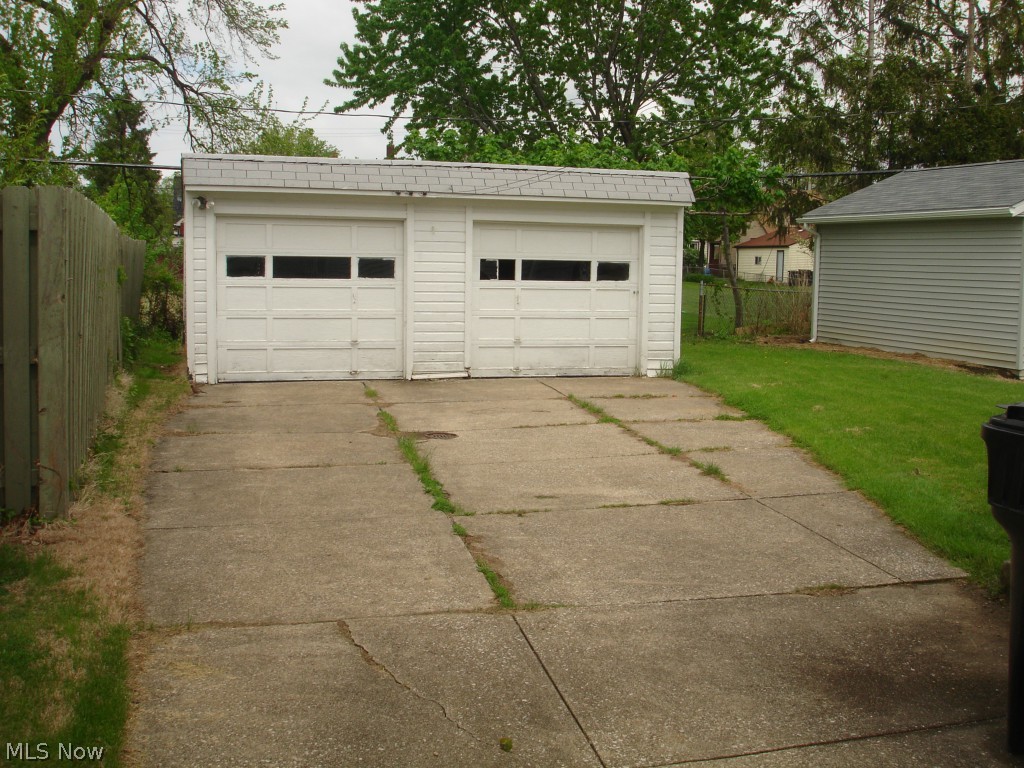 W T Rodmonds Blvd Estate Su - Residential Lease