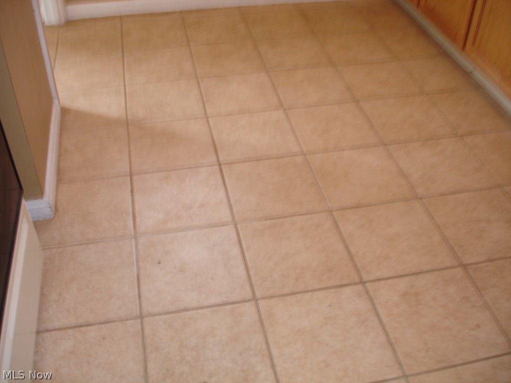 W T Rodmonds Blvd Estate Su - Residential Lease