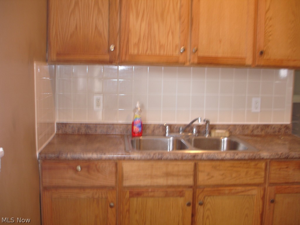 W T Rodmonds Blvd Estate Su - Residential Lease