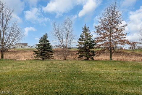 Tiny photo for 38391 Kingsbury Drive, North Ridgeville, OH 44039 (MLS # 5179990)