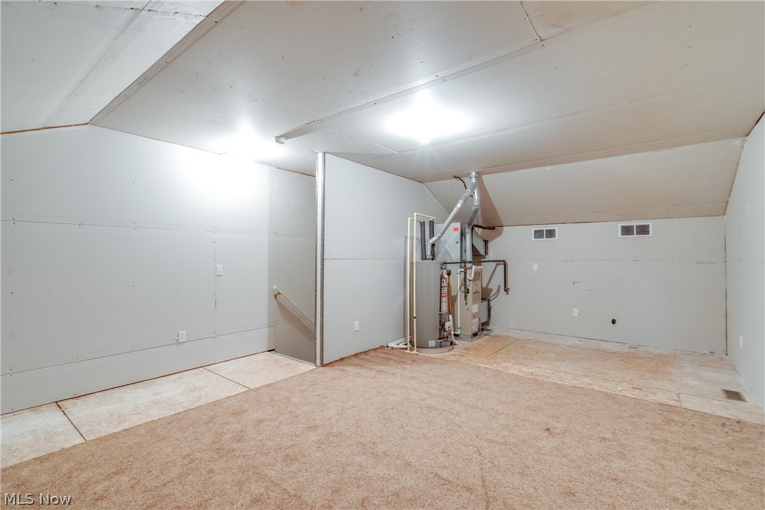 Forest Condo - Residential