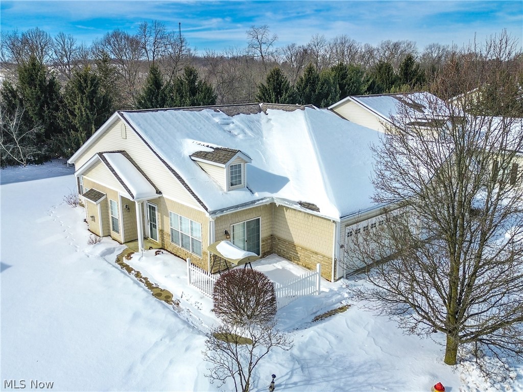 Forest Condo - Residential