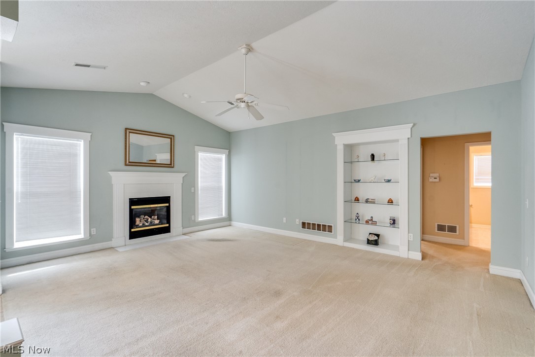 Forest Condo - Residential