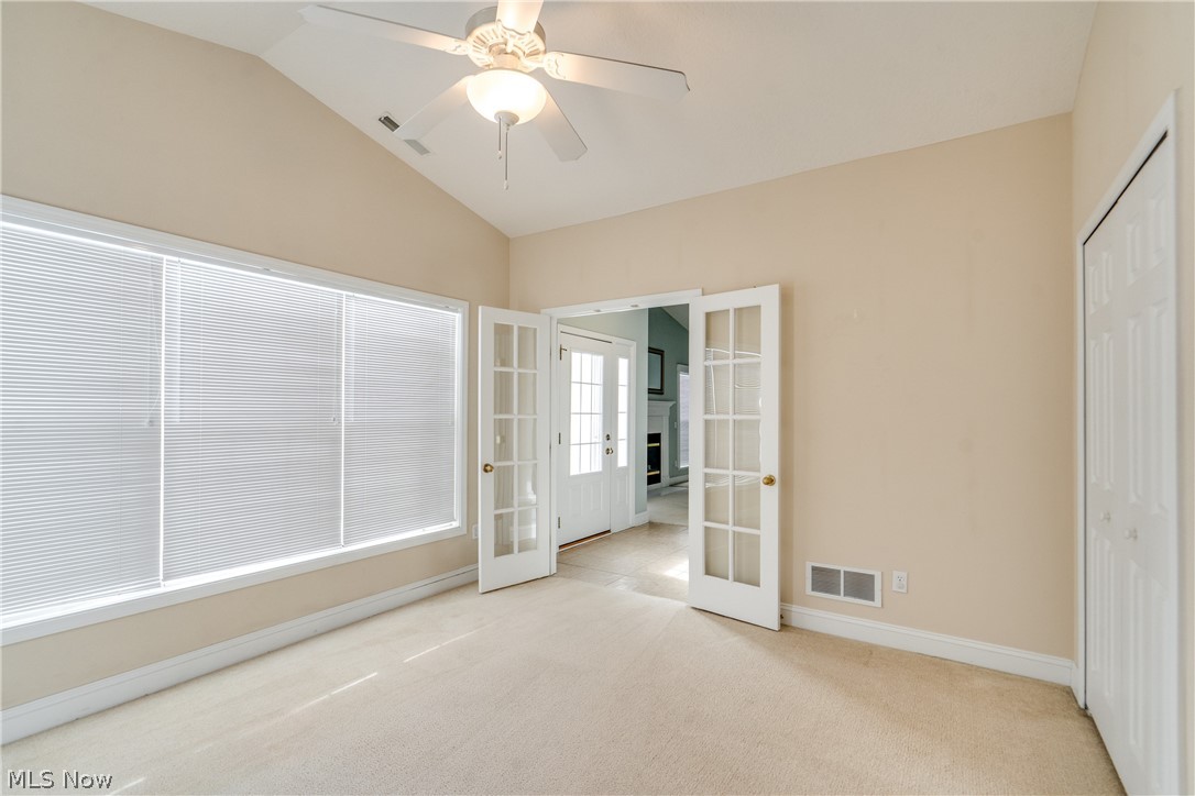 Forest Condo - Residential