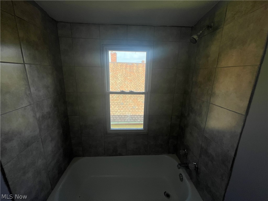 Sanda - Residential Lease