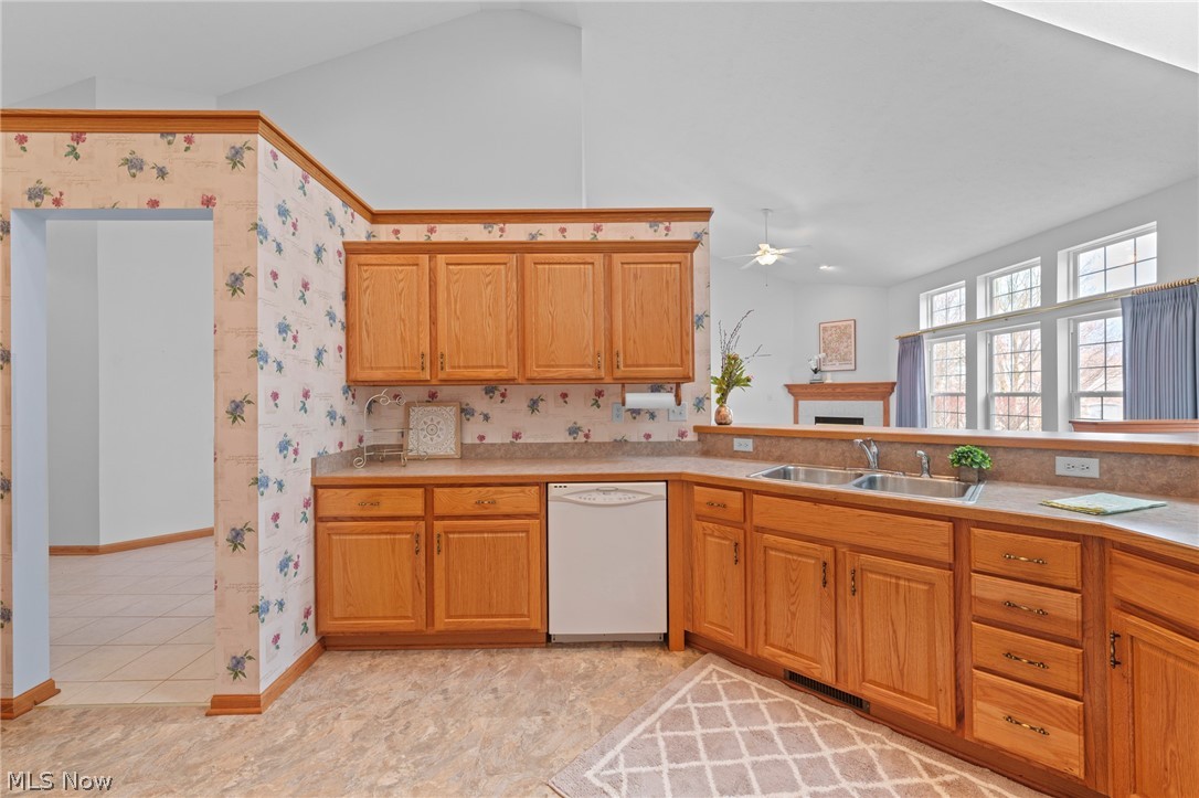 North Pt @ Hunters Crossing - Residential