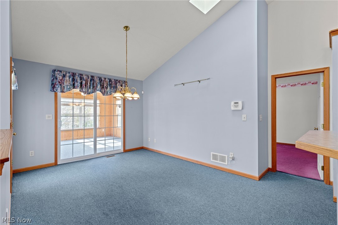 North Pt @ Hunters Crossing - Residential