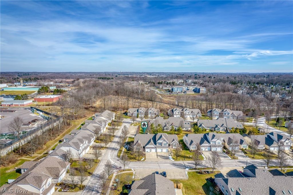 Photo of 3489 Cobblestone Lane, Cuyahoga Falls, OH 44223 (MLS # 5188985)