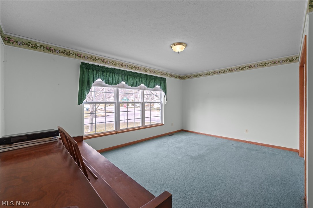 North Pt @ Hunters Crossing - Residential