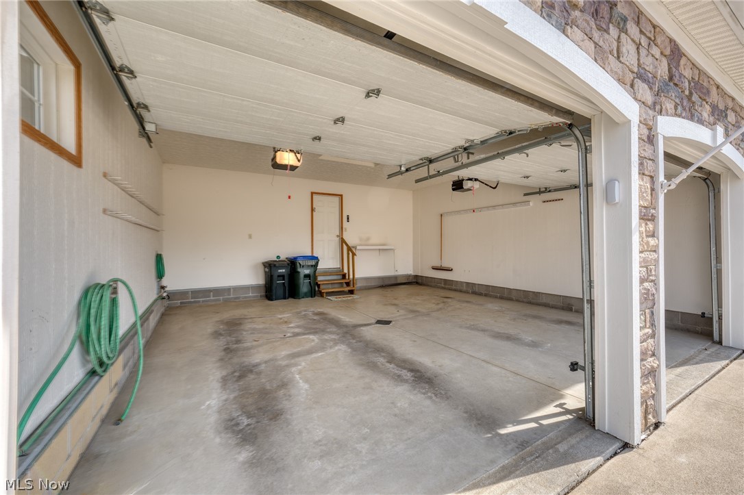 North Pt @ Hunters Crossing - Residential