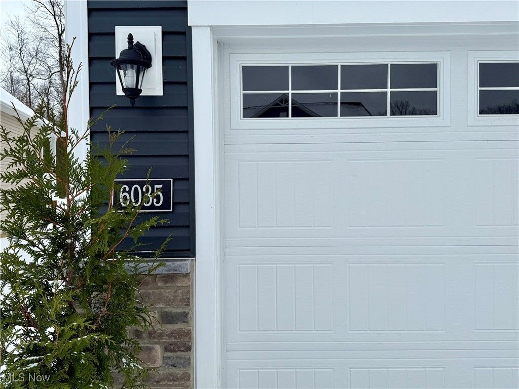 Photo of 6035 Woodland Bend Drive, North Royalton, OH 44133 (MLS # 5174614)