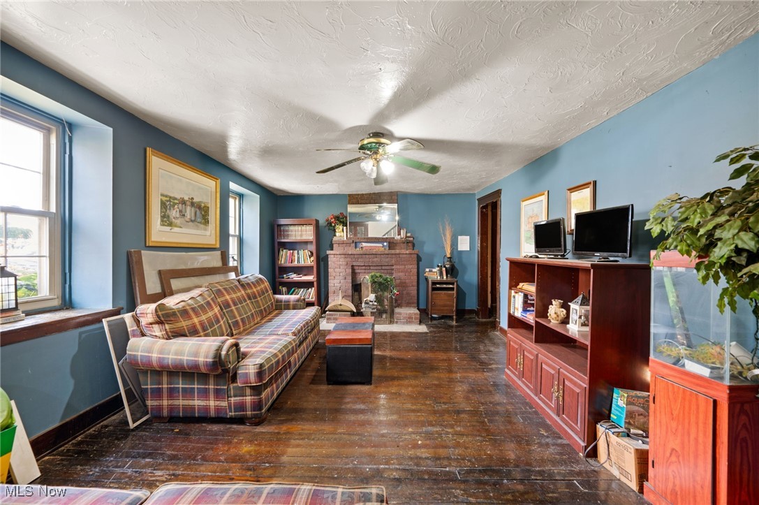 Bedford - Commercial Sale