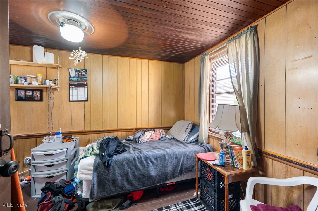 Bedford - Commercial Sale