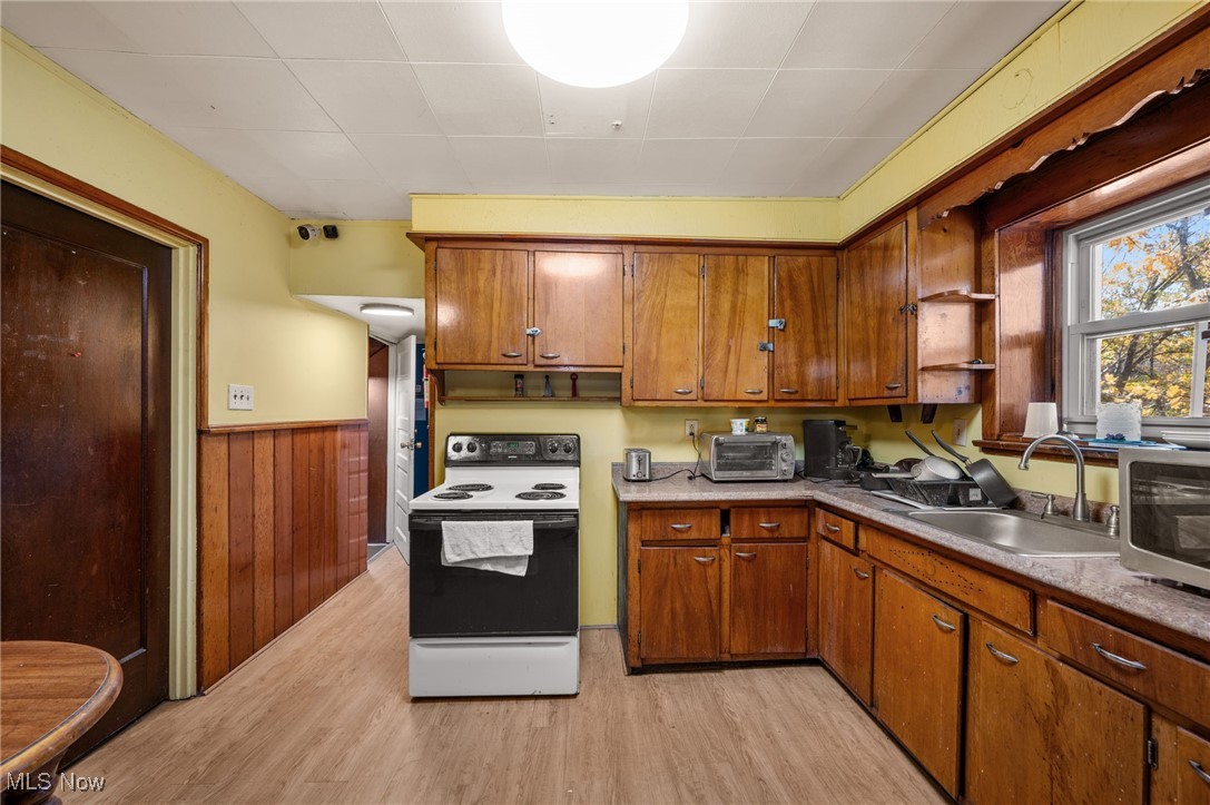 Bedford - Commercial Sale